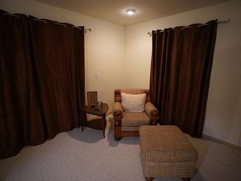1108 Daffodil Ave NE — Photo 32