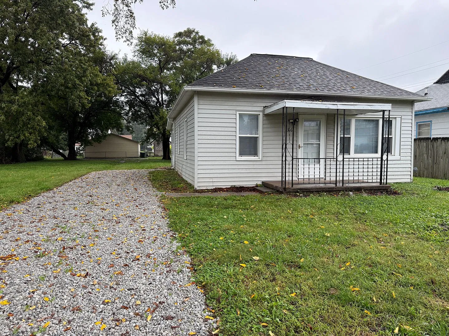Remodeled 3 bedroom in Council Bluffs — Photo 1