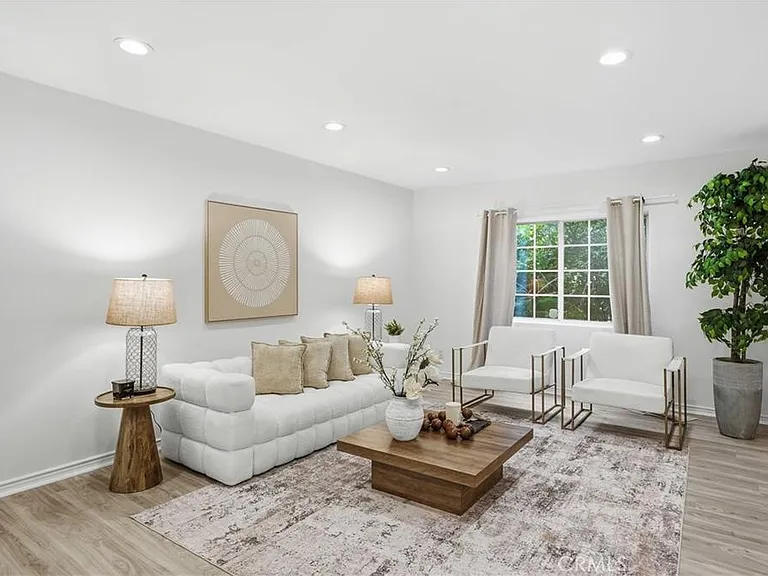 5224 Woodlake Ave — Photo 7