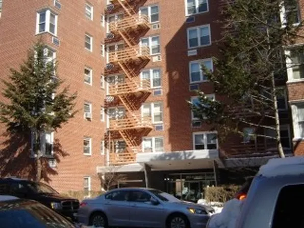 1717 East 18th Street image 1 of 1