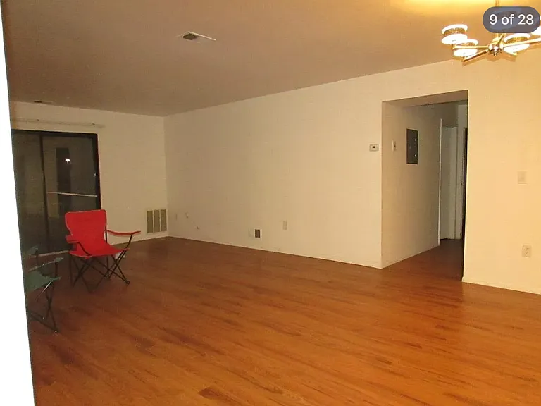 102 Sharon Garden Ct #102 — Photo 8