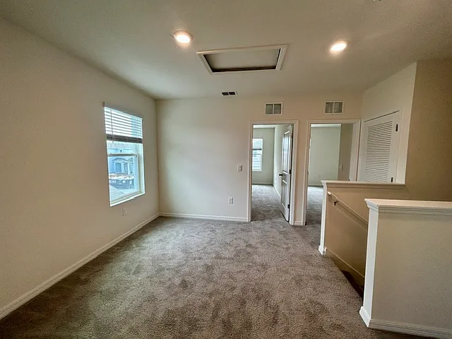5759 Hollingworth Trl — Photo 10