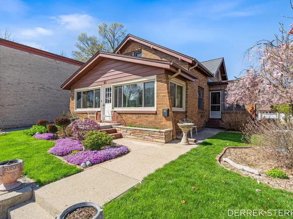 43 E Main Ave, Zeeland, MI 49464