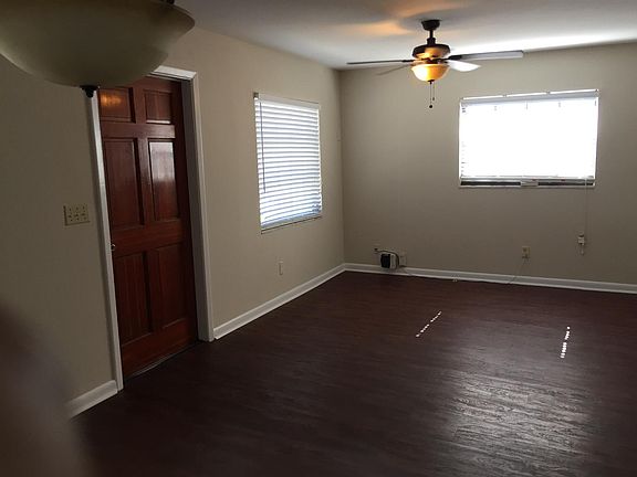 2nd image of 6805 S Cortez St