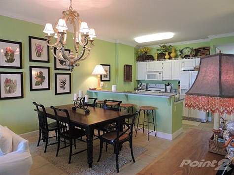 Dining Area & Kitche