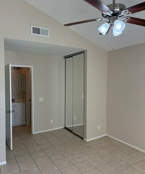 1227 Vista Serena Ave #1227 — Photo 8