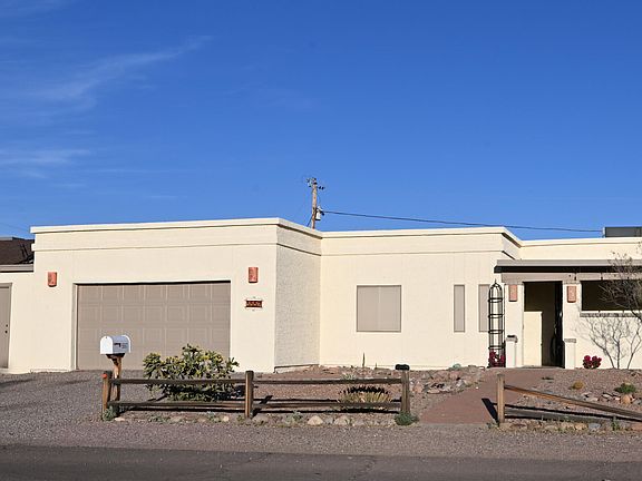 2nd image of 5557 S ALAMEDA Road