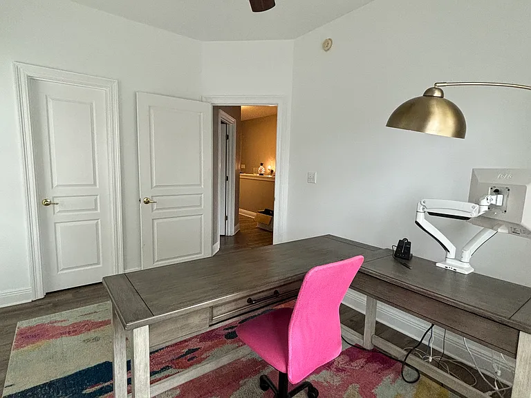 165 Brooks St SE #E — Photo 6
