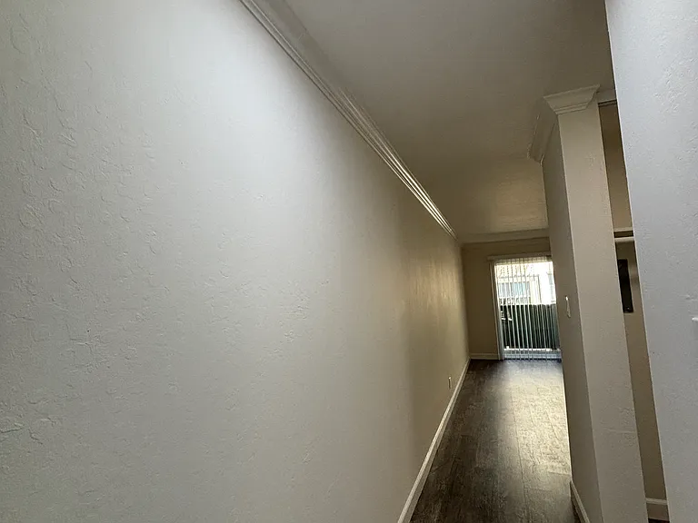 1029 El Camino Real #2 — Photo 17