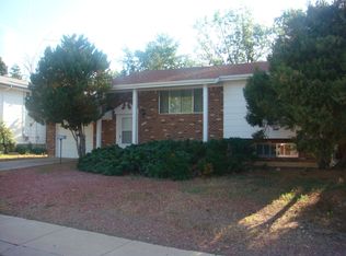 1925 Montezuma Dr, Colorado Springs, CO 80910