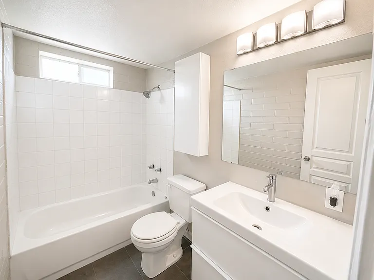 901 E. Pierce St. — Photo 11