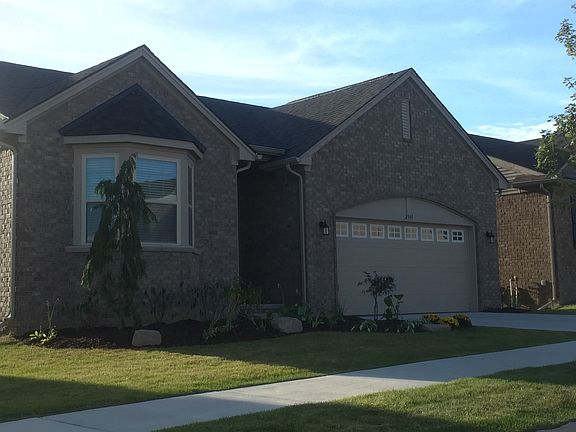 2nd image of 2349 Palmetto #1