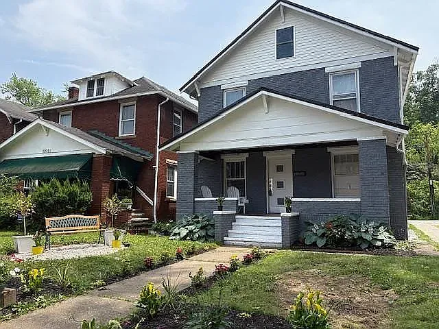1203 Washington Blvd — Photo 1