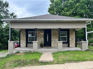 3016 NE Jaudon St, Kansas City, MO 64117