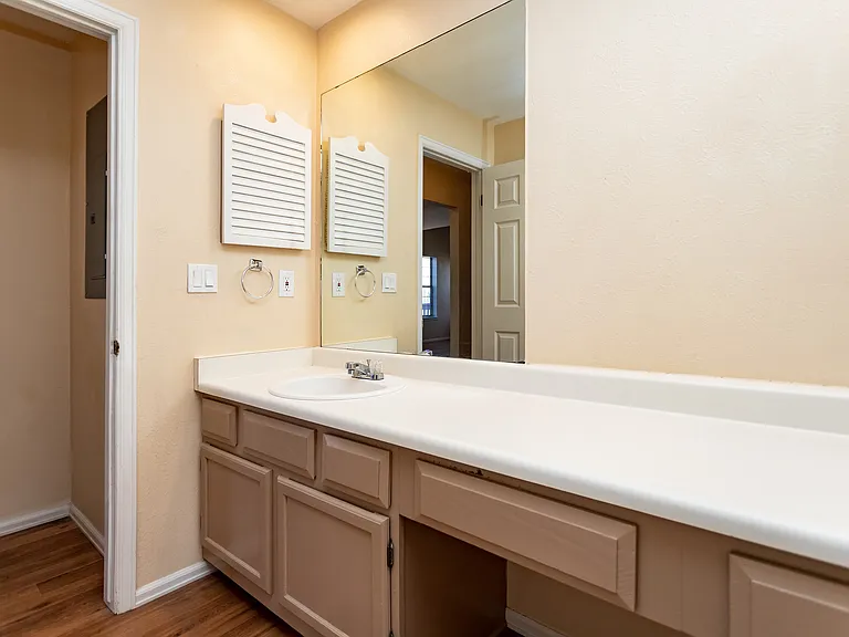 316 Cobblestone Dr — Photo 21