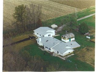 98 Robinson Rd, Troy, MO 63379