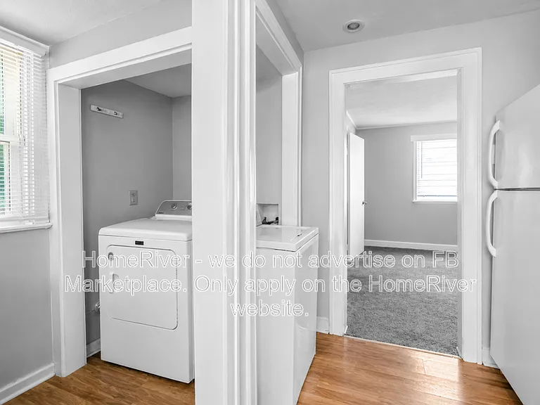 4311 E 30th St — Photo 8