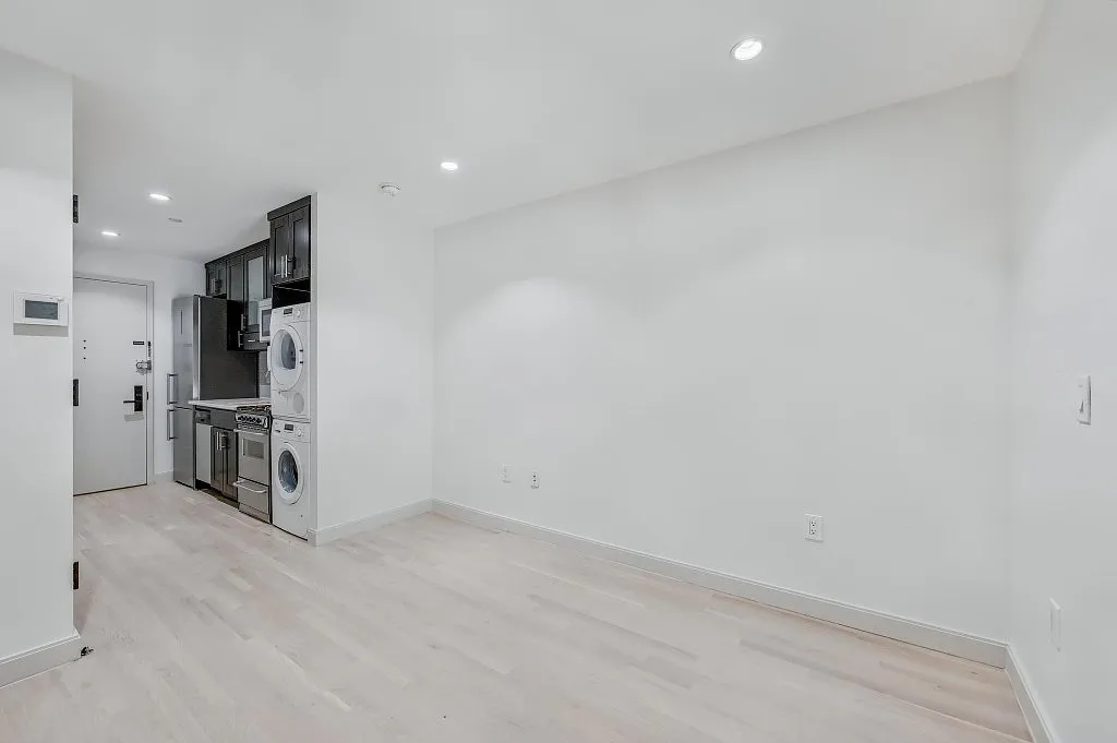 152 Second Avenue — Photo 3