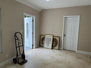 272 SW 1st St #B, Boca Raton, FL 33432