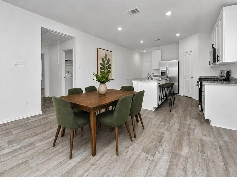 31426 Harp Ridge Dr — Photo 15