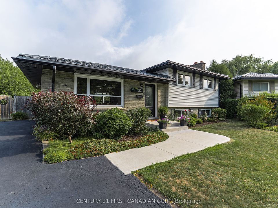 1st image of 32 Mendip Cres