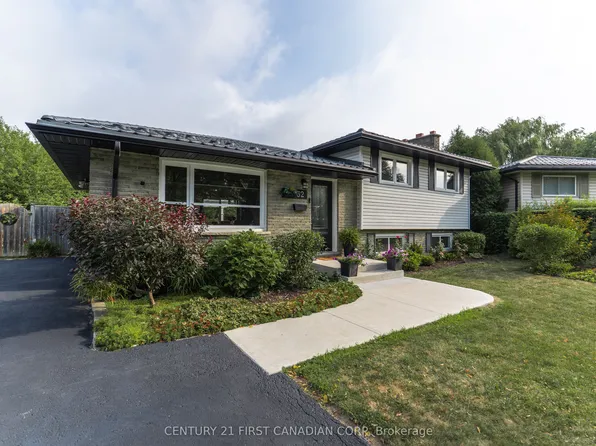 32 Mendip Cres, London, ON N6E 1H1