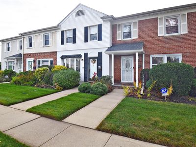 1810 Front Street #7, East Meadow, NY, 11554