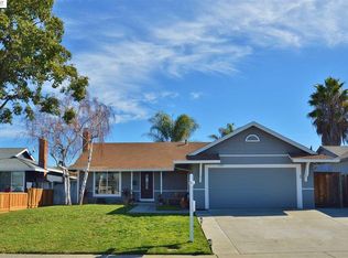 1105 Norfolk Rd, Livermore, CA 94551