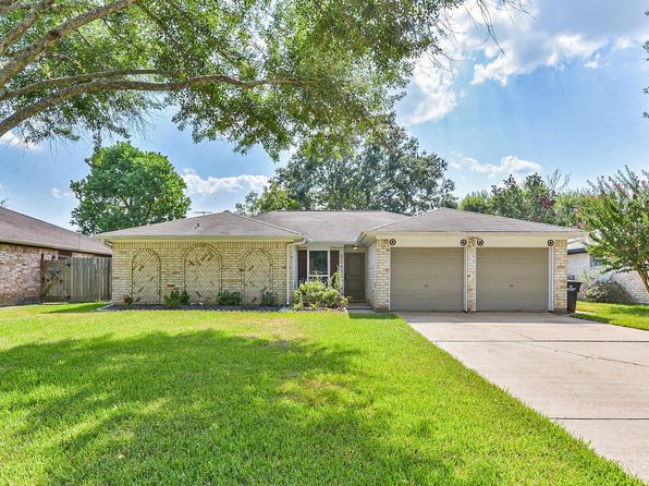 5347 Lincoln Green Dr