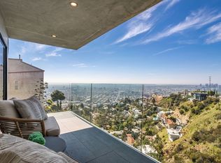 8506 Magnolia Dr #1, Los Angeles, CA 90046