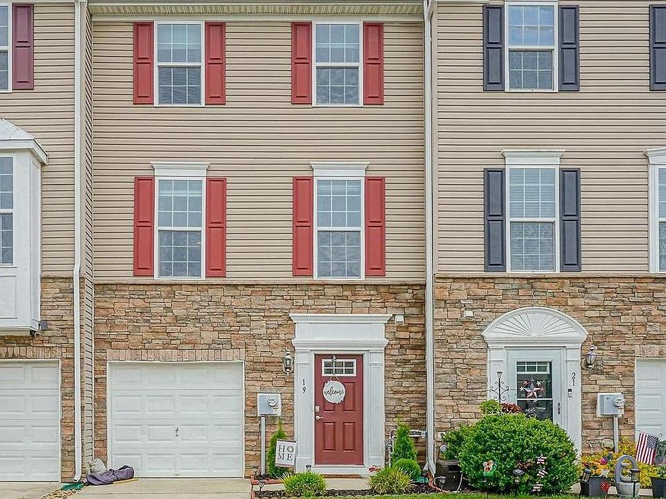 1st image of 19 Tailor Ln