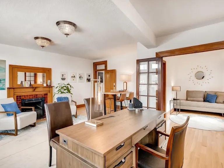 1532 N Emerson St #201 — Photo 3