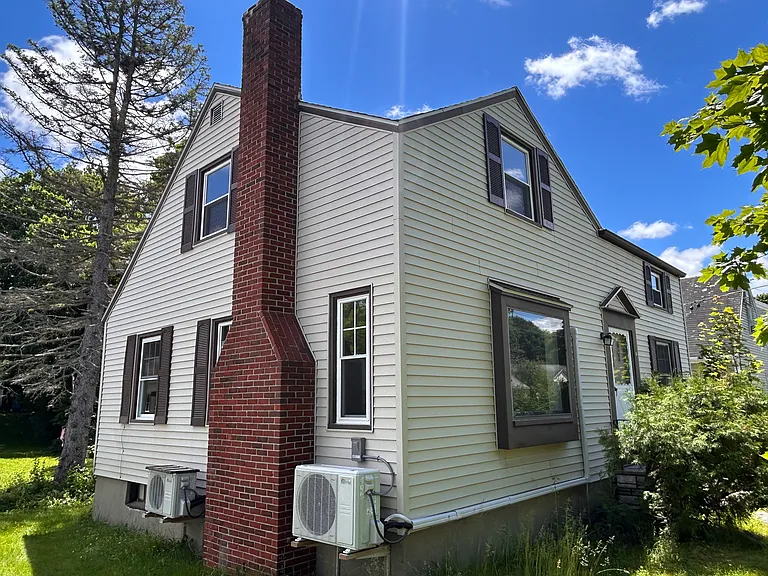79 Caleb St — Photo 25
