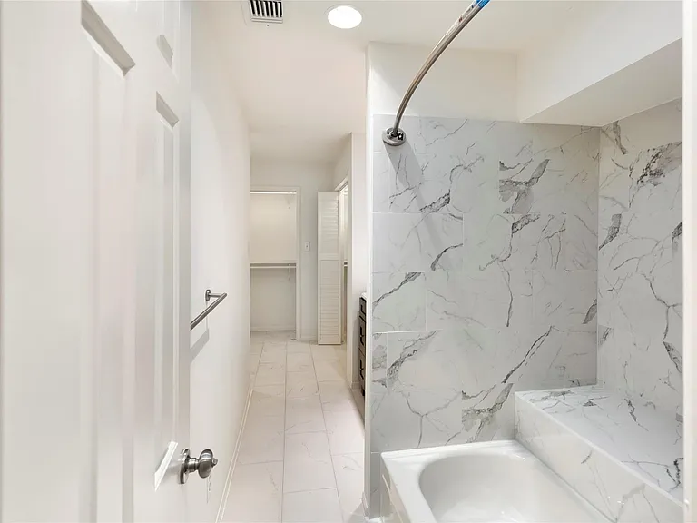 2213 Stanford St #2213 — Photo 12