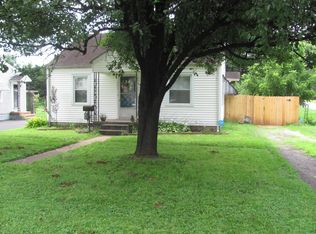 821 Johnson St, Bardstown, KY 40004