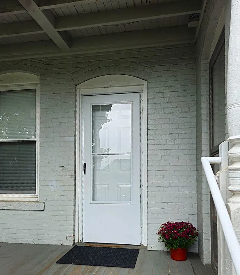 3 bed, $1,950 — Photo 3