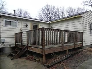 5th image of 9009 W 99th Ter