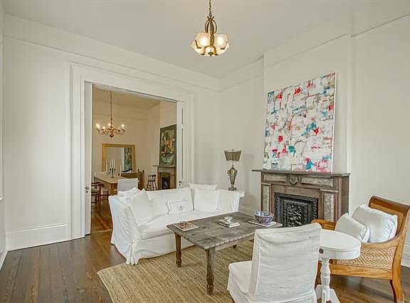 2nd image of 1547 Calhoun St