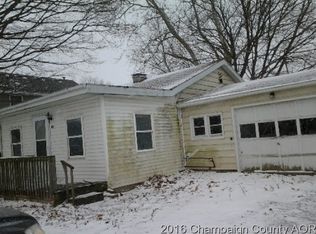 108 S Morgan St, Lexington, IL 61753