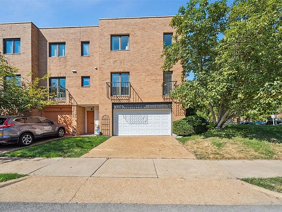 2nd image of 4404 W Pine Blvd #3