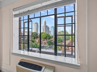 301 W 10th St APT 502, Charlotte, NC 28202