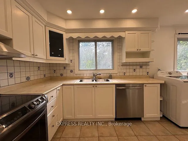3 bed, $3,300 — Photo 3