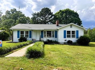 1206 Scotts Ferry Rd, Ninety Six, SC 29666