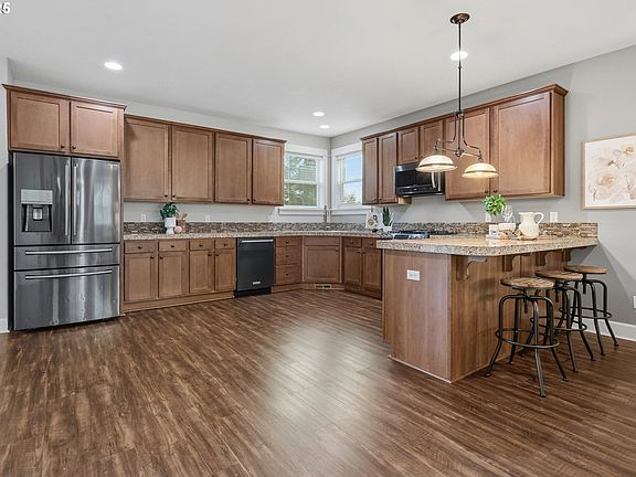 5th image of 18768 Sunblaze Dr