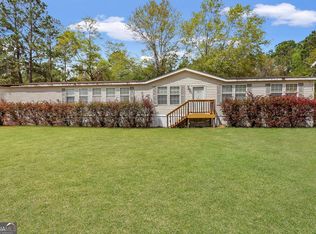 35 Jenny Ln, Pembroke, GA 31321