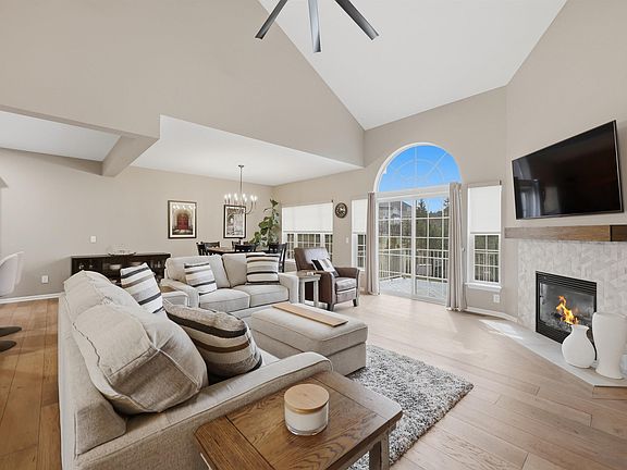 5th image of 2747 Castlemartin Ct