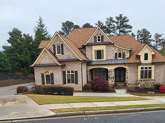 2nd image of 3113 Cambridge Hill Dr