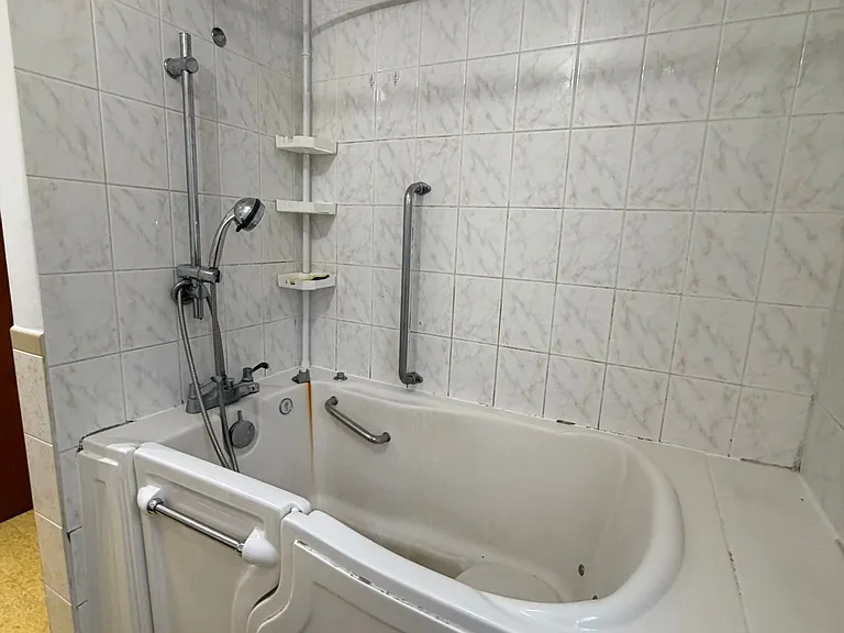 3 Romar Cres — Photo 18