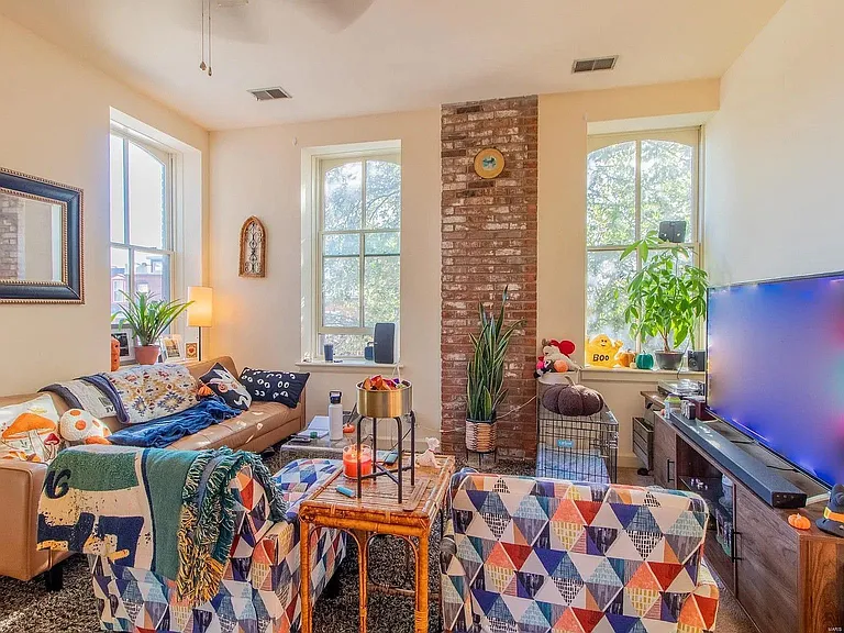 1213 Shenandoah Ave #C — Photo 4