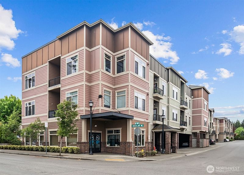 2nd image of 4005 NE 3rd Place #E